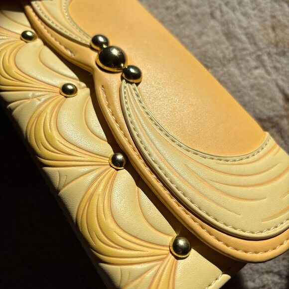 Disney Loungefly Beauty And The Beast 30th Anniversary Belle Yellow Dress Wallet - Picture 4 of 16